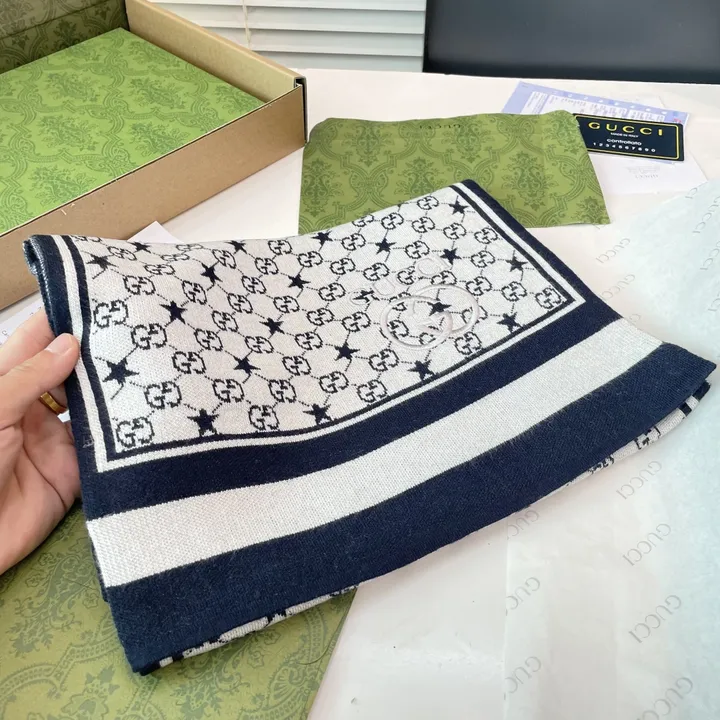 スーパーコピー グッチ マフラー