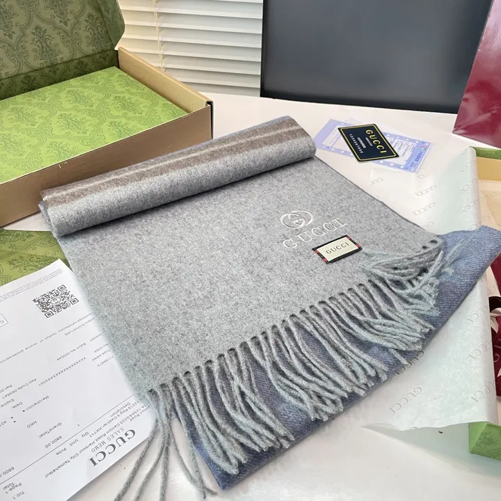 スーパーコピー グッチ マフラー