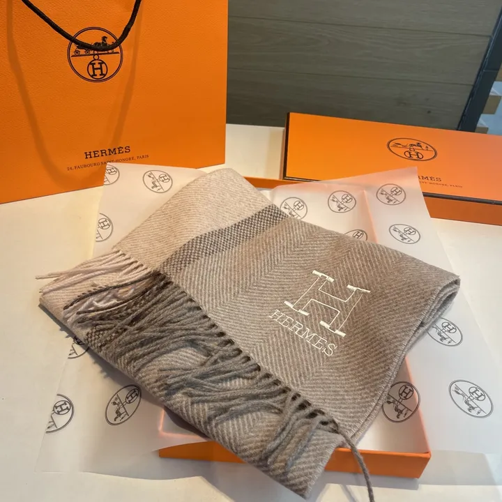 スーパーコピー シャネル マフラー