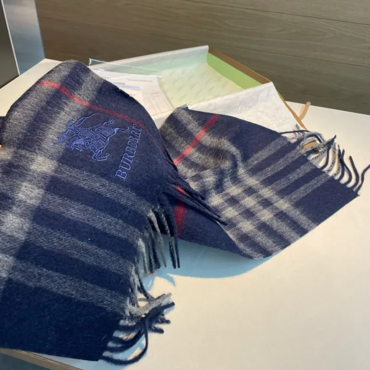 スーパーコピー バーバリー ス マフラー