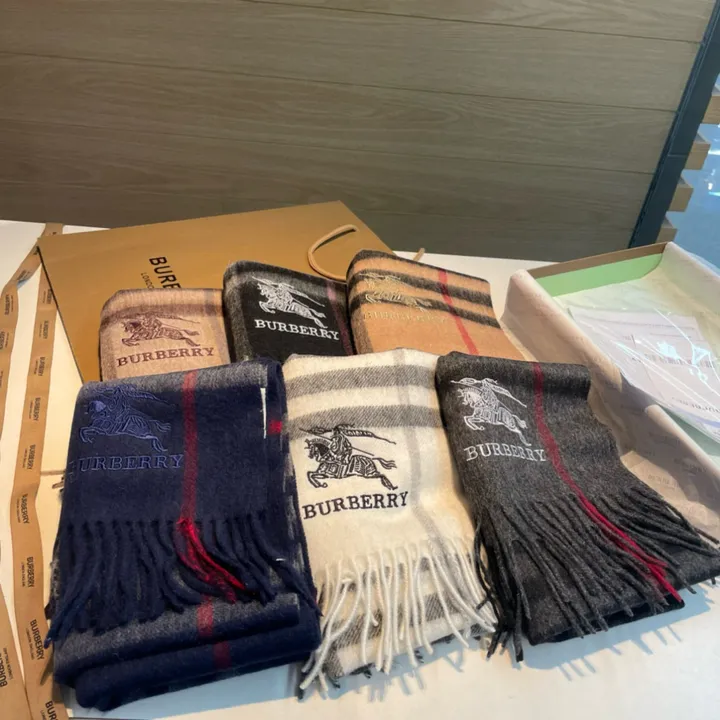 スーパーコピー バーバリー ス マフラー