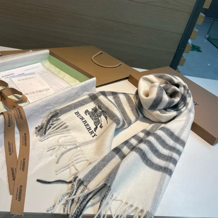 スーパーコピー バーバリー ス マフラー