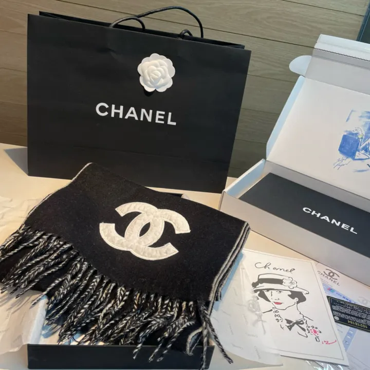 スーパーコピー シャネル マフラー