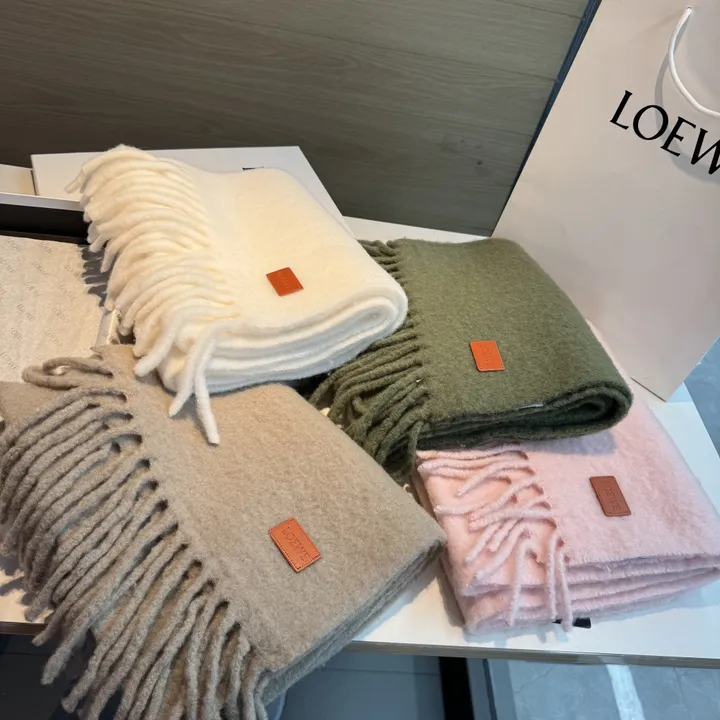 スーパーコピー ロエベ マフラー