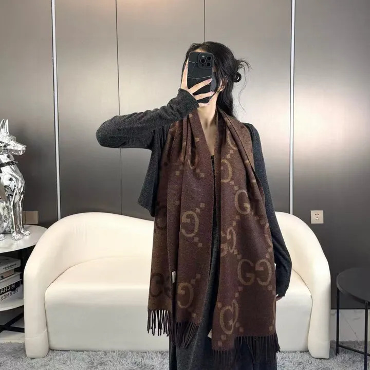 スーパーコピー グッチ マフラー