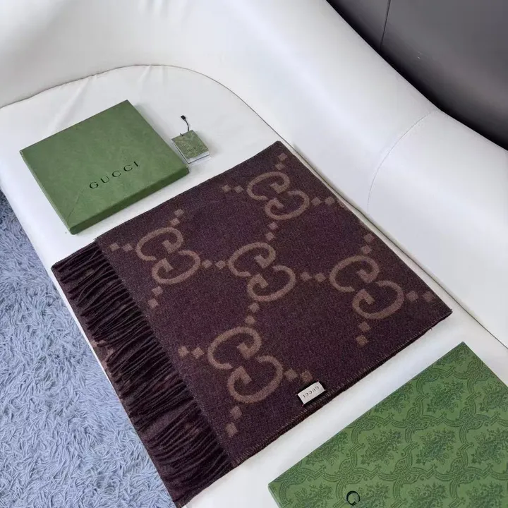 スーパーコピー グッチ マフラー