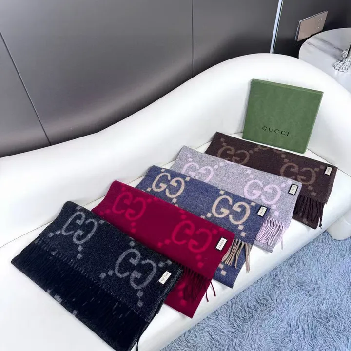 スーパーコピー グッチ マフラー