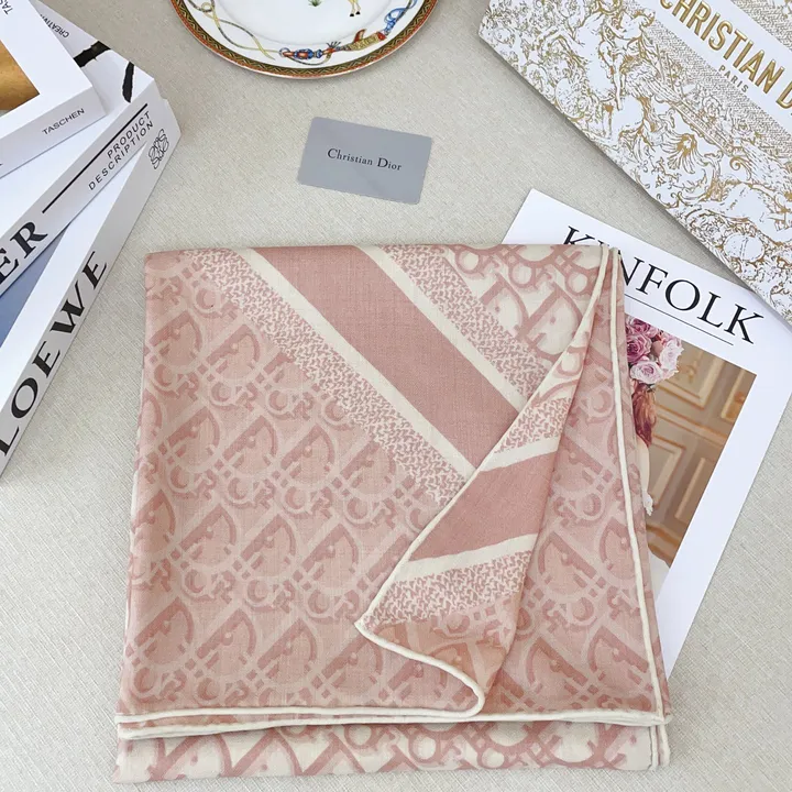 スーパーコピー ディオール マフラー