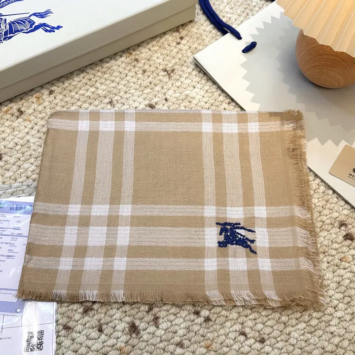 スーパーコピー バーバリー ス マフラー