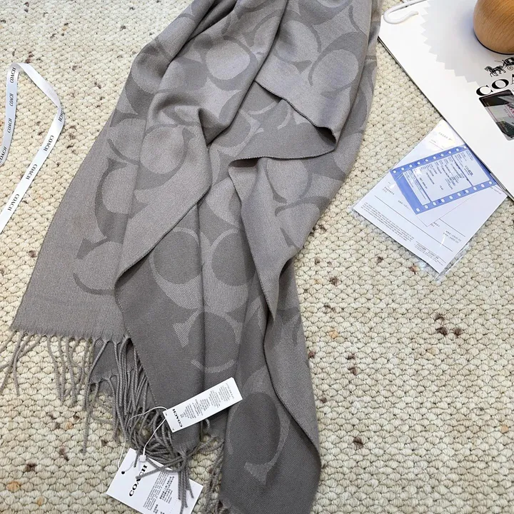 スーパーコピー コーチ マフラー