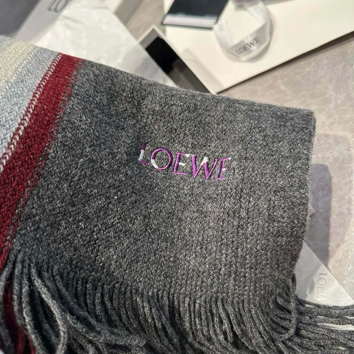 スーパーコピー ロエベ マフラー