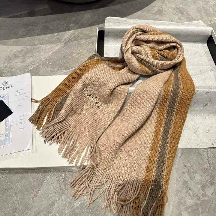 スーパーコピー ロエベ マフラー