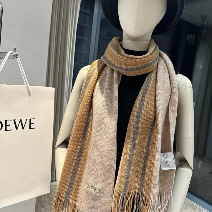 スーパーコピー ロエベ マフラー