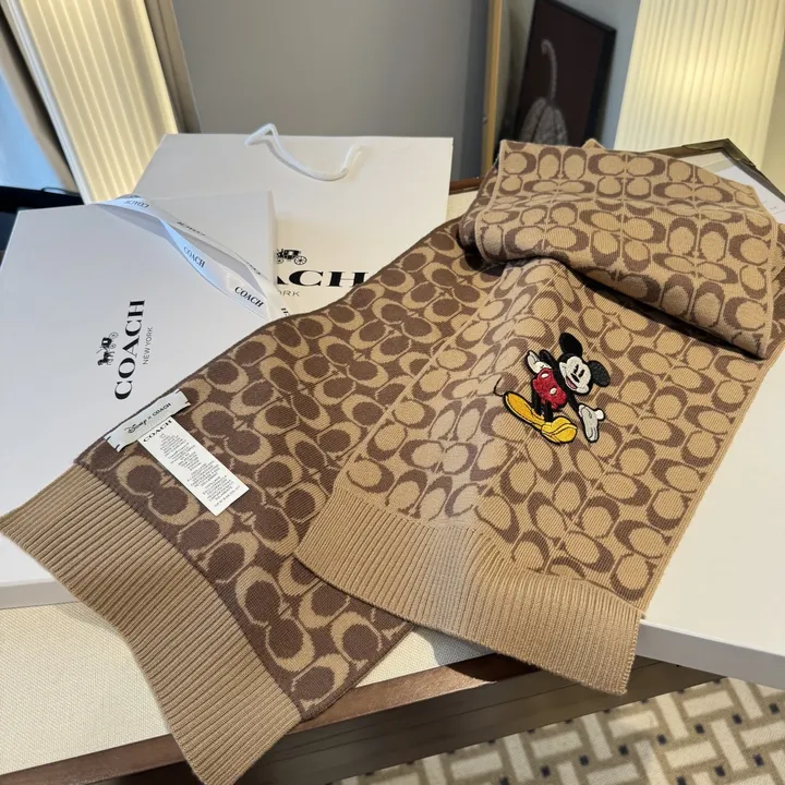 スーパーコピー コーチ マフラー