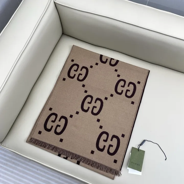 スーパーコピー グッチ マフラー