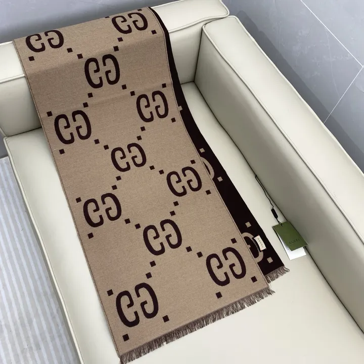 スーパーコピー グッチ マフラー