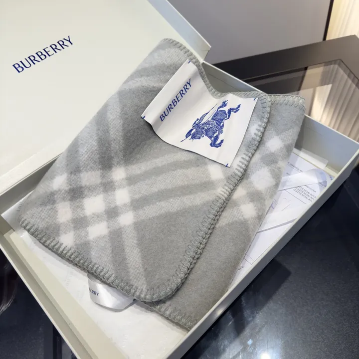 スーパーコピー バーバリー ス マフラー