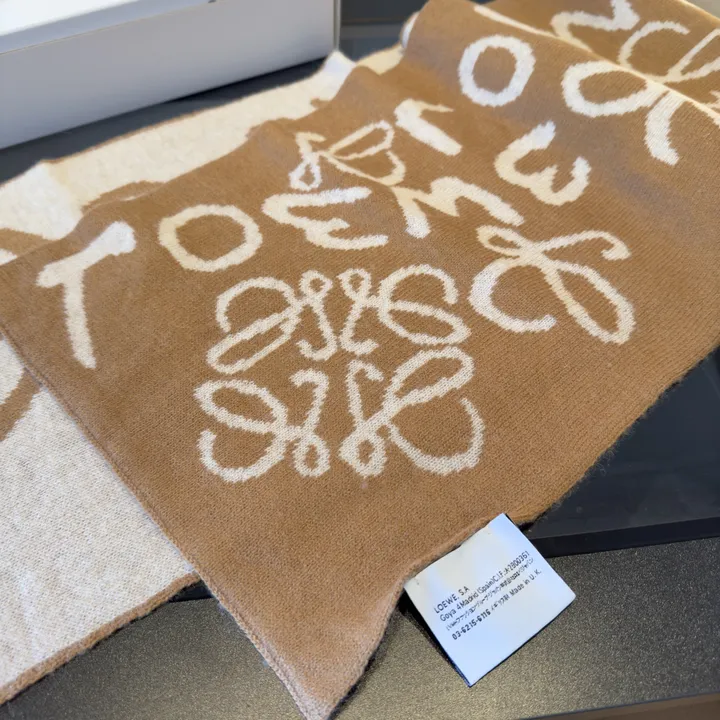 スーパーコピー ロエベ マフラー