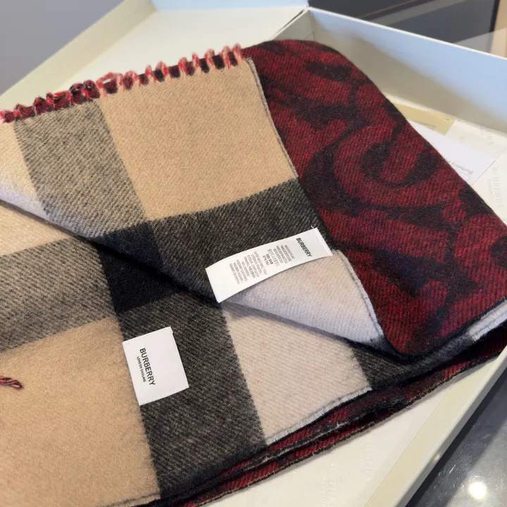 スーパーコピー バーバリー ス マフラー