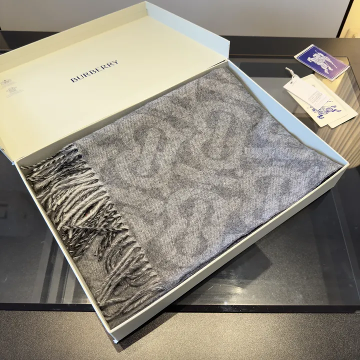 スーパーコピー バーバリー ス マフラー