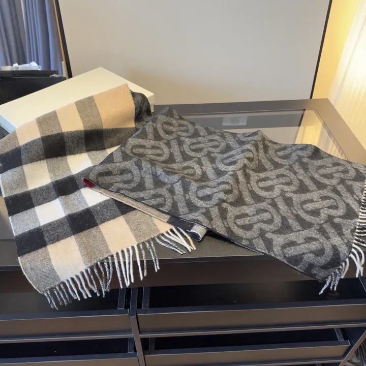 スーパーコピー バーバリー ス マフラー