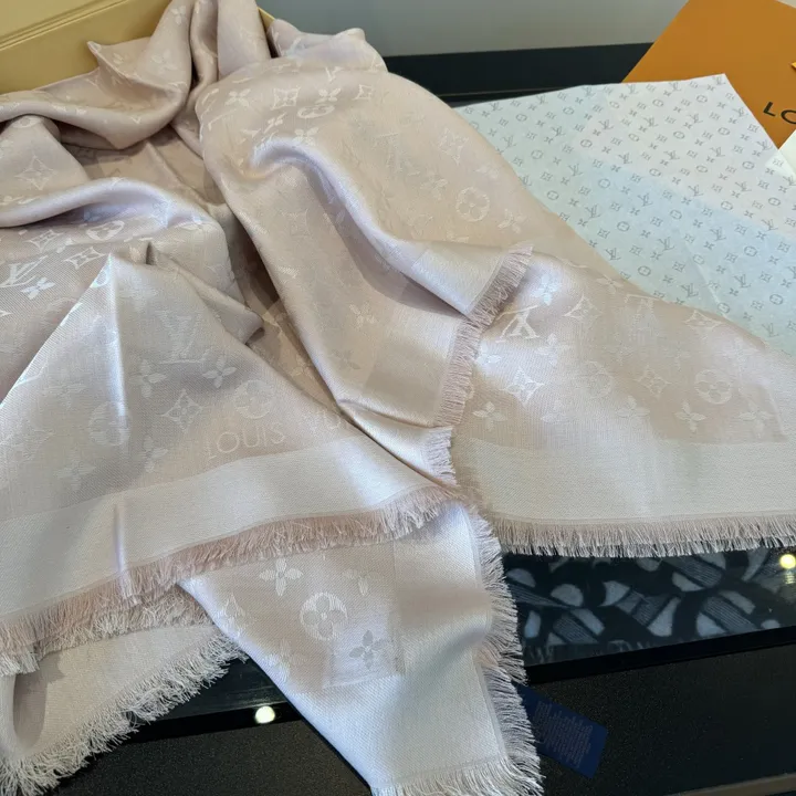 スーパーコピー ルイヴィトン マフラー