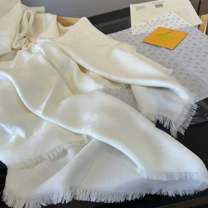 スーパーコピー ルイヴィトン マフラー