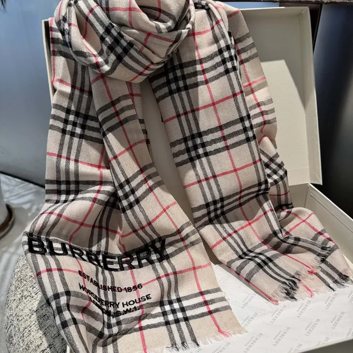 スーパーコピー バーバリー ス マフラー