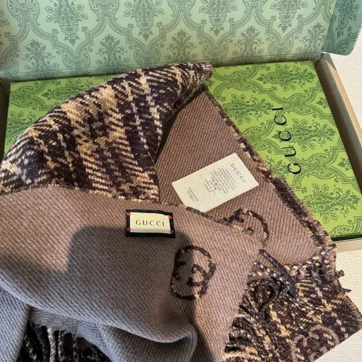 スーパーコピー グッチ マフラー