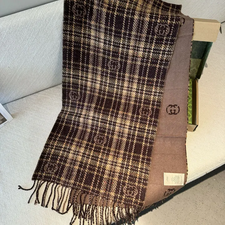 スーパーコピー グッチ マフラー