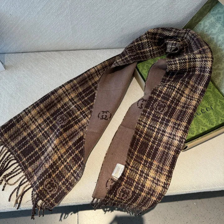 スーパーコピー グッチ マフラー