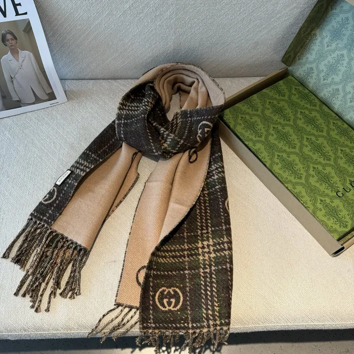 スーパーコピー グッチ マフラー