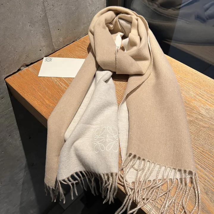 スーパーコピー ロエベ マフラー