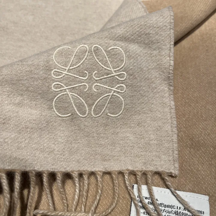 スーパーコピー ロエベ マフラー