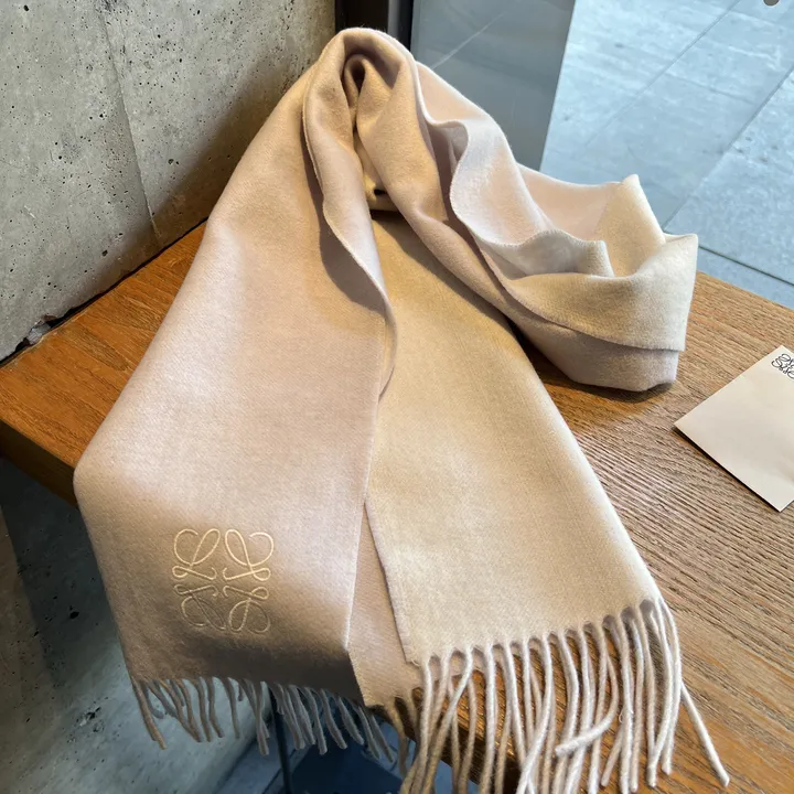 スーパーコピー ロエベ マフラー