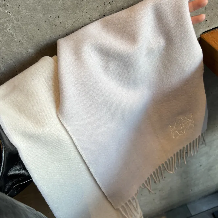 スーパーコピー ロエベ マフラー