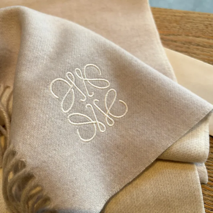 スーパーコピー ロエベ マフラー