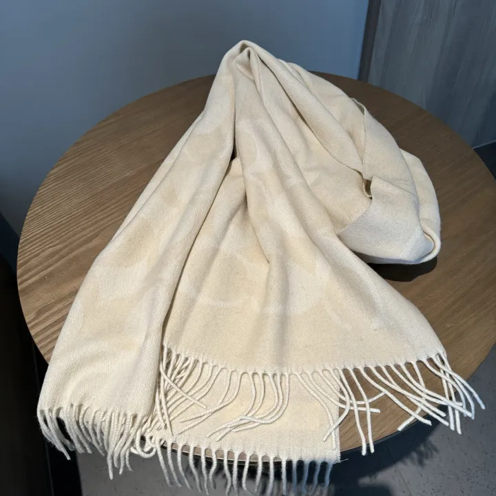 スーパーコピー コーチ マフラー