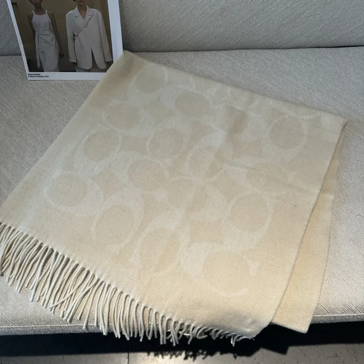 スーパーコピー コーチ マフラー