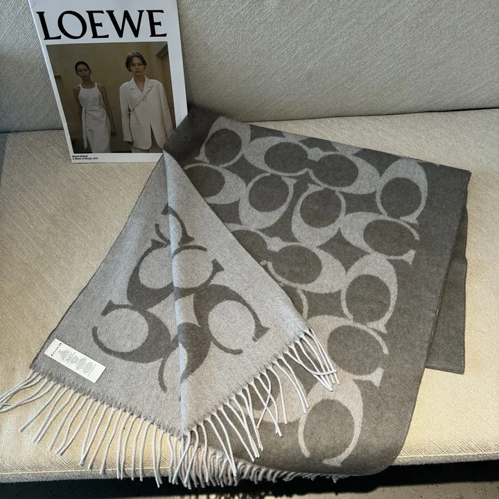 スーパーコピー コーチ マフラー