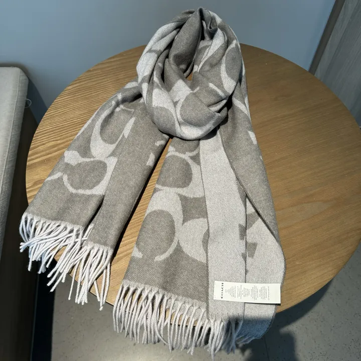 スーパーコピー コーチ マフラー