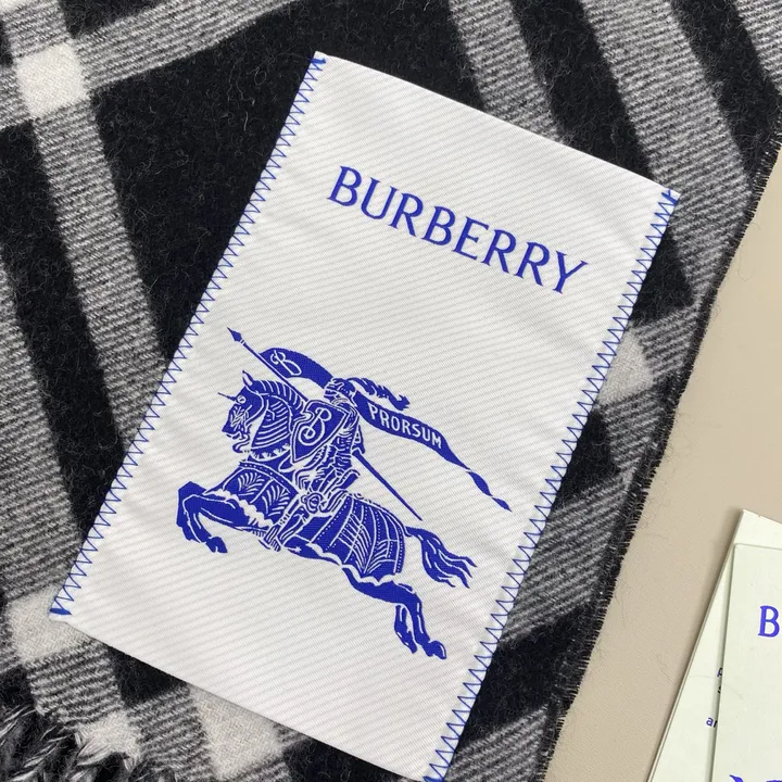 スーパーコピー バーバリー ス マフラー