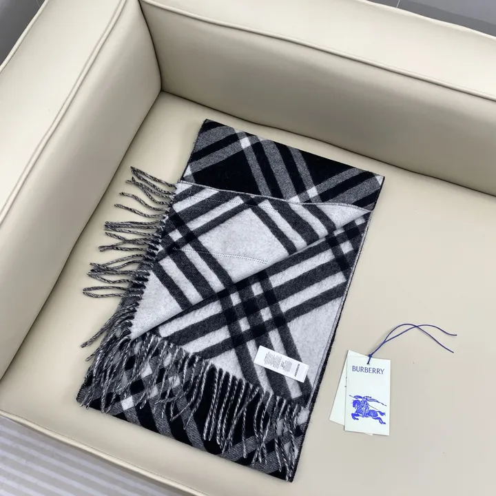 スーパーコピー バーバリー ス マフラー