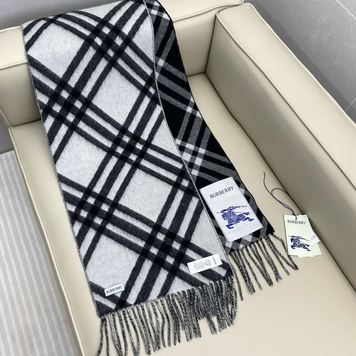 スーパーコピー バーバリー ス マフラー