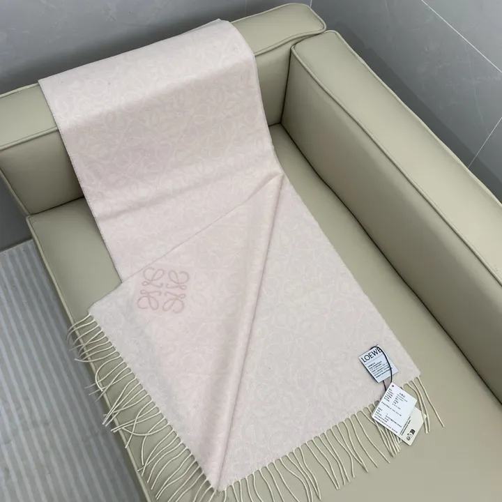 スーパーコピー ロエベ マフラー