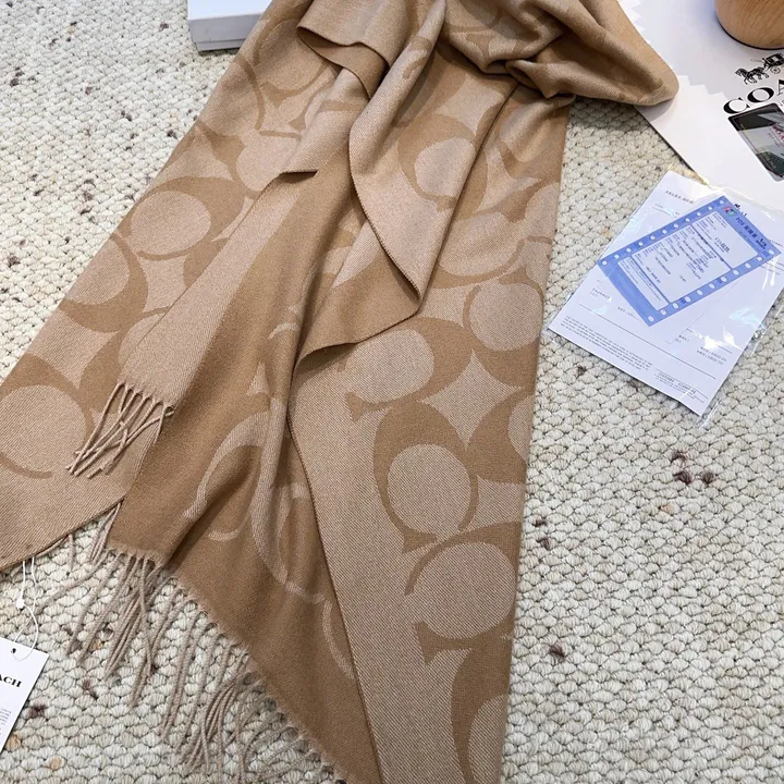 スーパーコピー コーチ マフラー