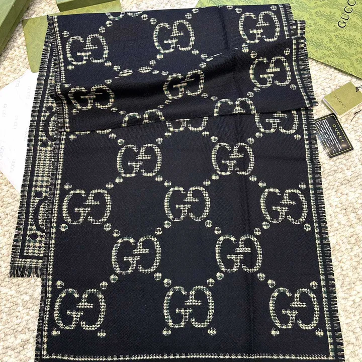 スーパーコピー グッチ マフラー