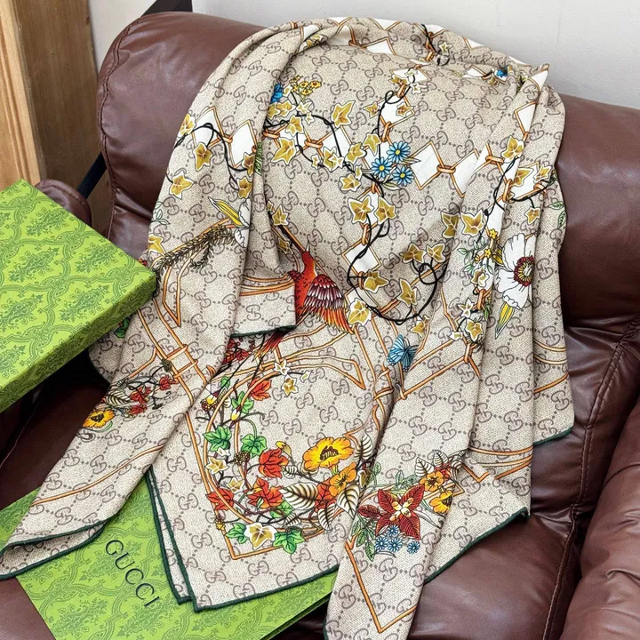 スーパーコピー グッチ マフラー