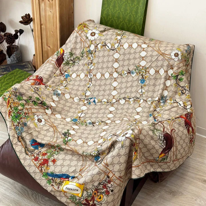 スーパーコピー グッチ マフラー