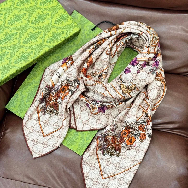 スーパーコピー グッチ マフラー